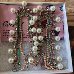 Feed Me GemsEarrings
This listing is for 1 set of The Earrings